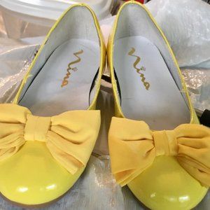 Yellow toddler shoes